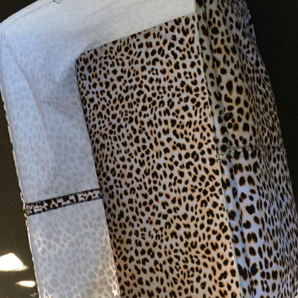 IN SEARCH OF THIS TRUNK